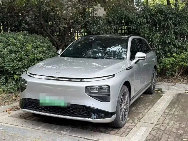 Фотография автомобиля — Xpeng G9