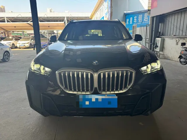 BMW X5 — Фото автомобиля 2