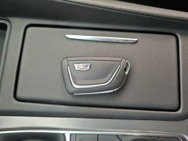 Cadillac CT5 — Фото автомобиля 8