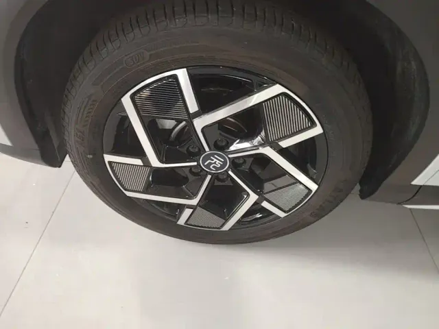 BYD Yuan PLUS 2024 Glory Edition 510KM Advanced — Фото автомобиля 22