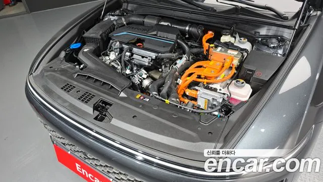 Hyundai Grandeur GN7 — Фото автомобиля 6