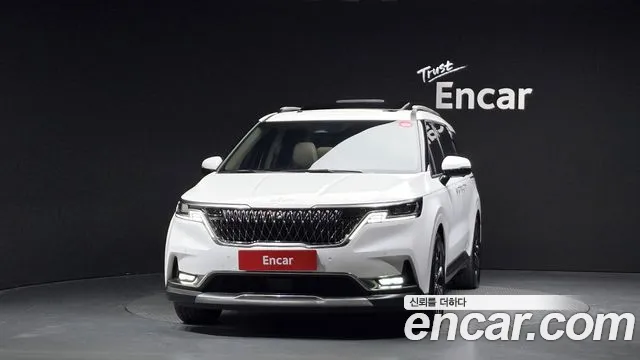 Kia Carnival 4th Gen — Фото автомобиля 3