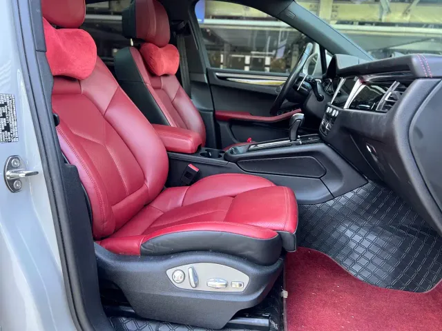 Porsche Macan — Фото автомобиля 17