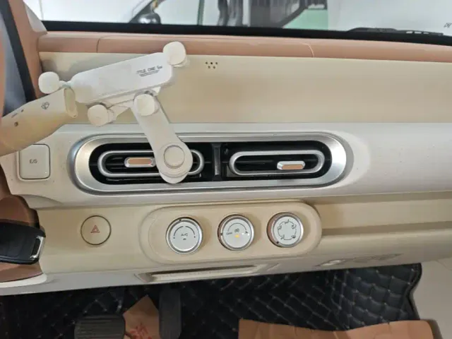 Wuling Hongguang Mini EV — Фото автомобиля 12