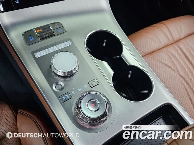 Genesis GV70 — Фото автомобиля 9