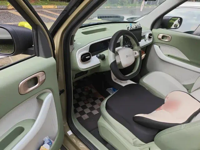 Geely Panda — Фото автомобиля 12