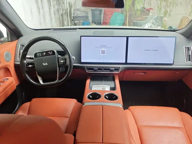 Li Auto L6 — Фото автомобиля 7