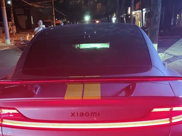 Xiaomi SU7 — Фото автомобиля 9