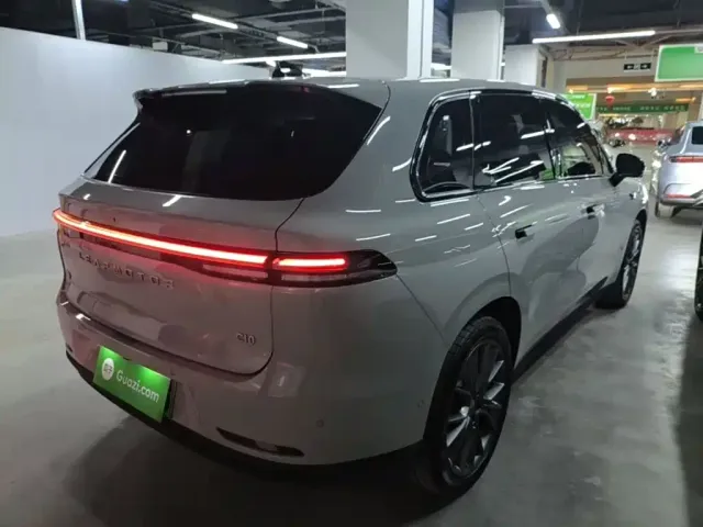 Leapmotor C10 — Фото автомобиля 6