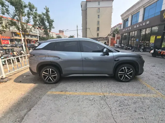 BYD Song L DM-i 2025 Smart Drive Edition 112km Surpassing — Фото автомобиля 7