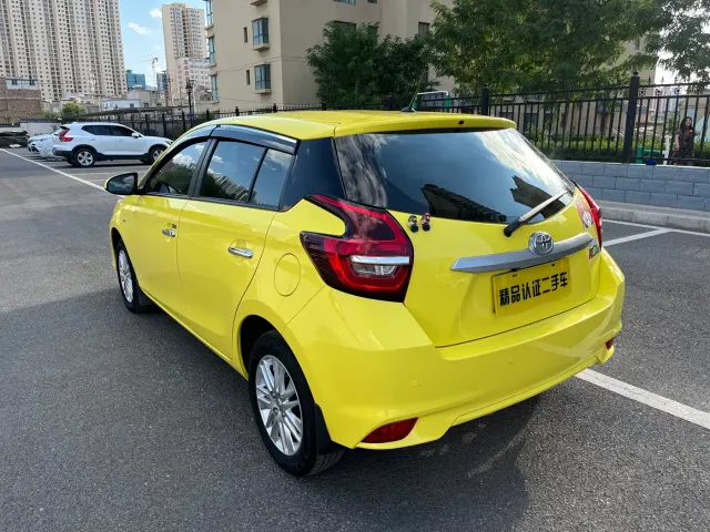 Toyota Vios FS — Фото автомобиля 16
