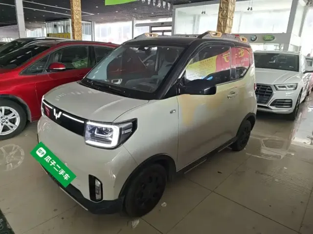 Фотография автомобиля — Wuling Hongguang Mini EV