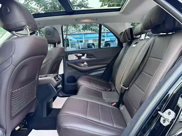 Mercedes-Benz GLE-Class — Фото автомобиля 5