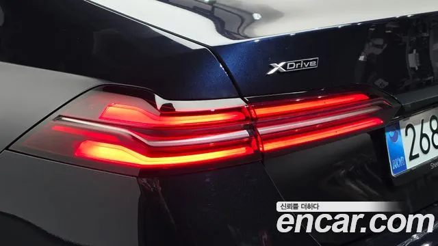 BMW 5 Series G60 — Фото автомобиля 8