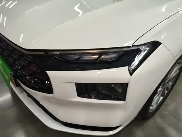 Ford Mondeo — Фото автомобиля 23