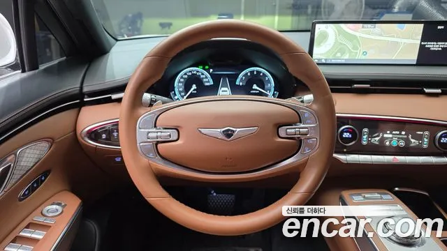 Genesis GV70 — Фото автомобиля 13
