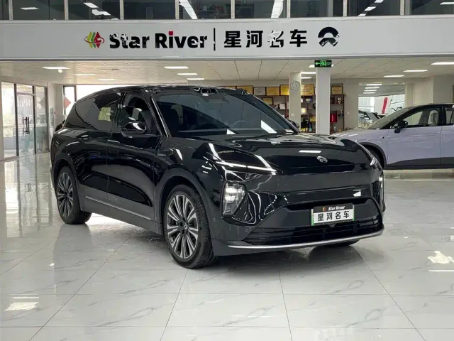 Nio ES8 — Фото автомобиля 3