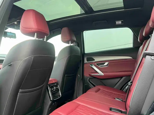Jetour X70 Plus — Фото автомобиля 7