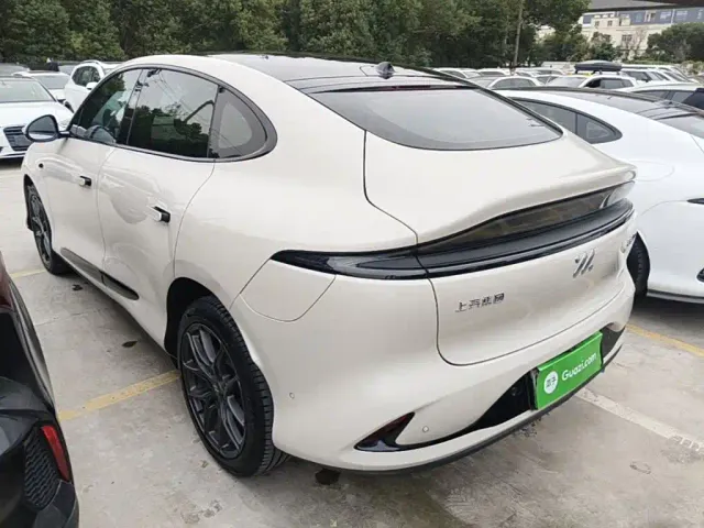 IM Motors LS6 — Фото автомобиля 4