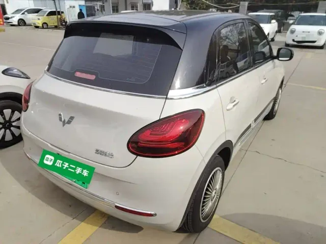 Wuling Bingo — Фото автомобиля 6