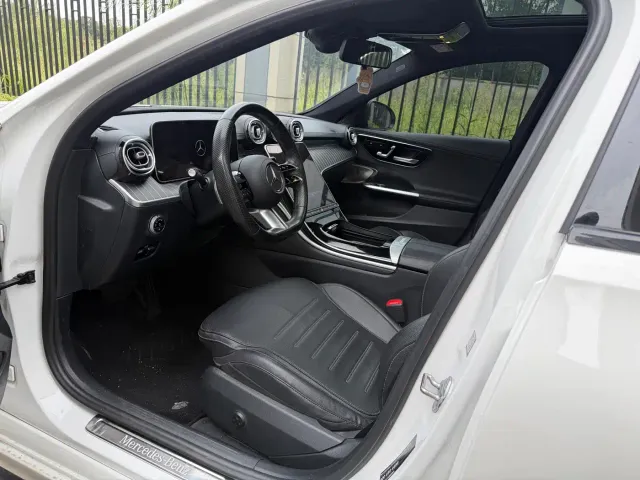 Mercedes-Benz C-Class — Фото автомобиля 4
