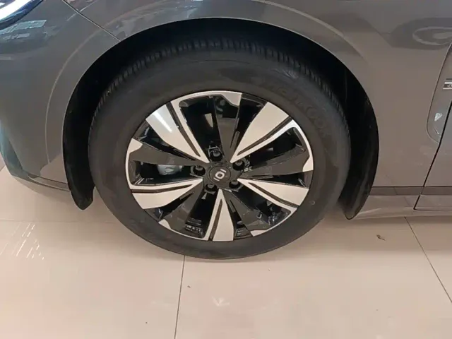 Changan Qiyuan A07 — Фото автомобиля 22