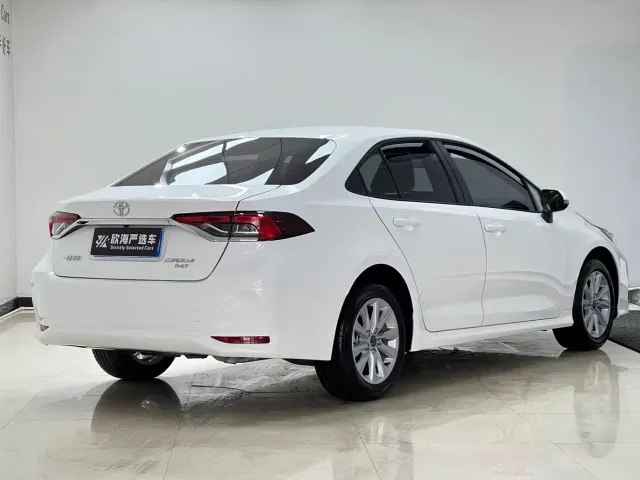Toyota Corolla — Фото автомобиля 4