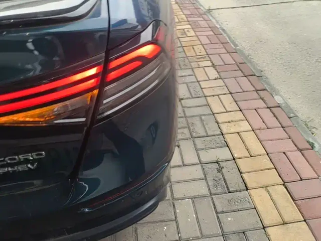 Honda Accord — Фото автомобиля 7