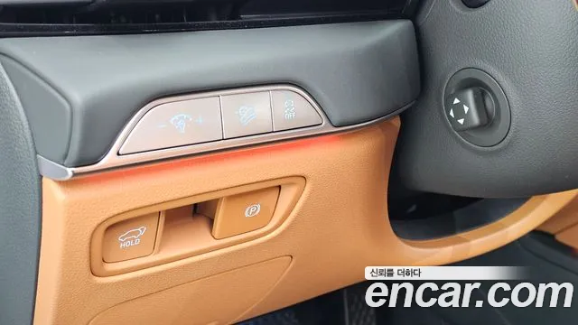 Genesis GV80 — Фото автомобиля 26