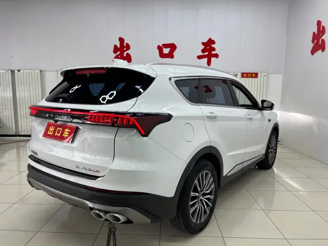 Jetour Jetour X70 PLUS 2023 1.5T DCT Warrior PLUS 7-seater — Фото автомобиля 4