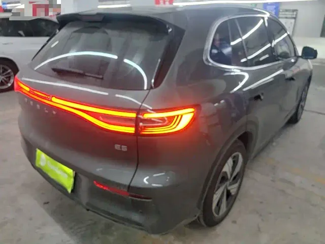 Geely Galaxy E5 — Фото автомобиля 4