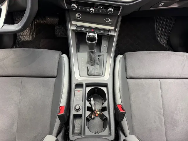 Audi Q3 — Фото автомобиля 13