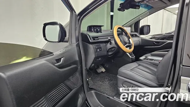 Hyundai Staria — Фото автомобиля 15