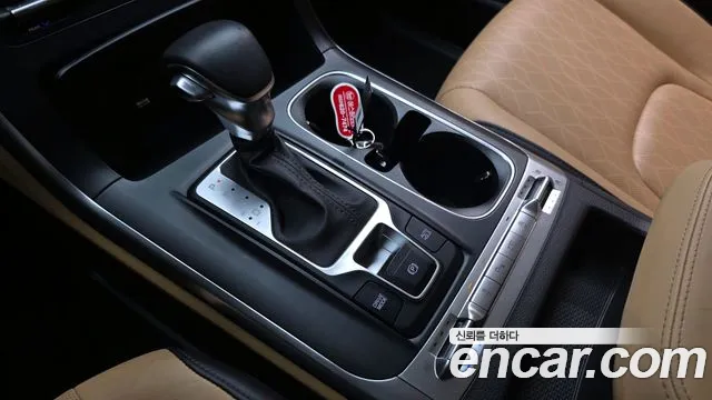 Kia Canival Carnival 4 поколение Дизель 9 мест Prestige — Фото автомобиля 9