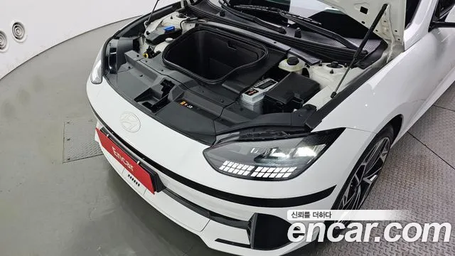 Hyundai Ioniq 6 — Фото автомобиля 9