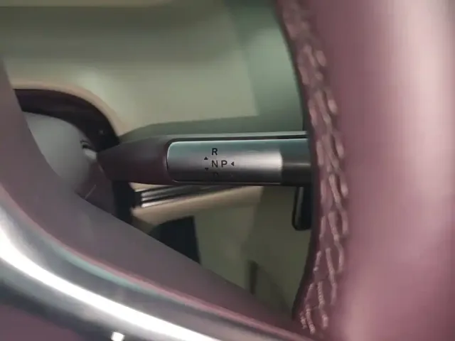 Zhijie Luxeed R7 2026 Range Extender Max+ — Фото автомобиля 13