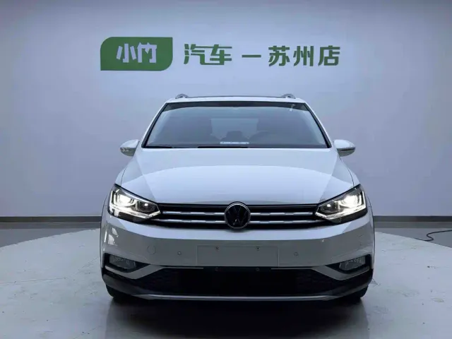 Volkswagen Touran — Фото автомобиля 2