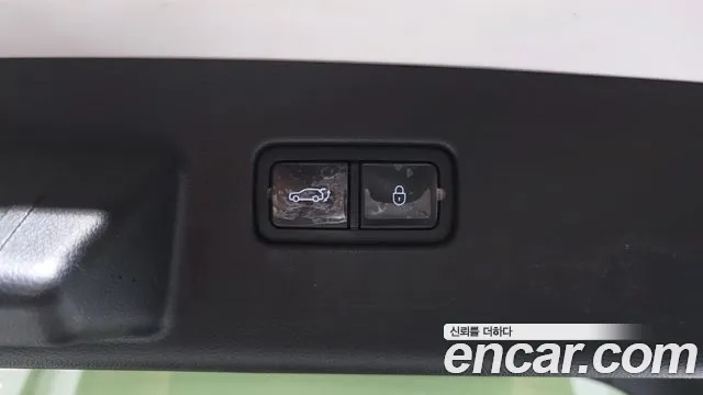 Genesis GV60 — Фото автомобиля 28