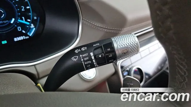 Genesis GV80 — Фото автомобиля 30