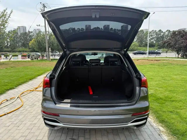 Audi Q3 — Фото автомобиля 22