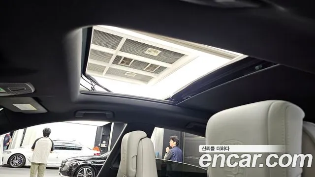 Porsche Macan — Фото автомобиля 20