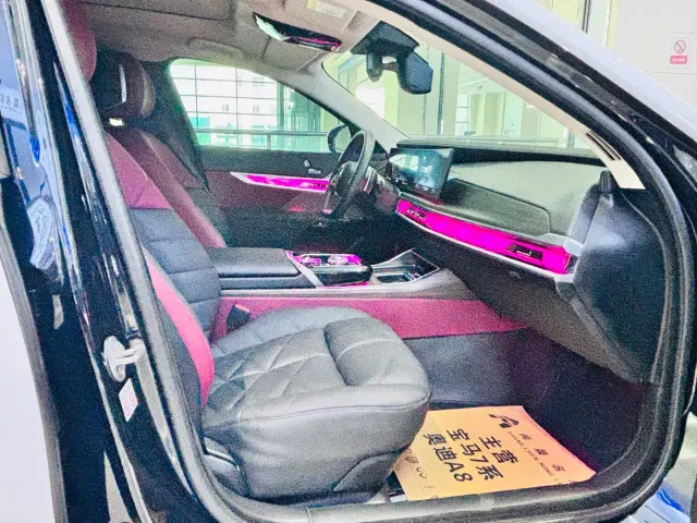 BMW 7 Series — Фото автомобиля 4