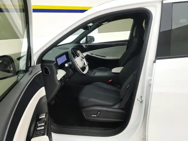 Geely Galaxy L7 — Фото автомобиля 9