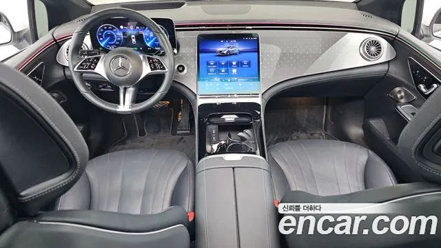 Mercedes-Benz EQE — Фото автомобиля 7