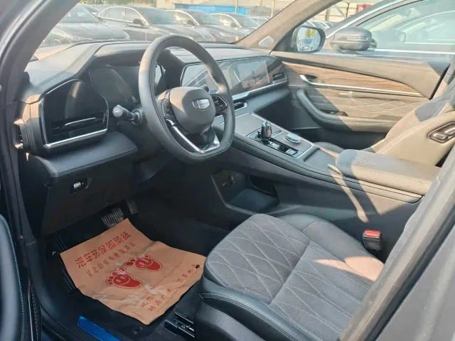 Geely Xingyue L — Фото автомобиля 5
