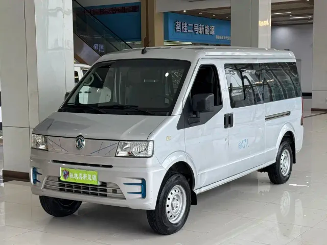 Фотография автомобиля — Dongfeng Xiaokang EC36II