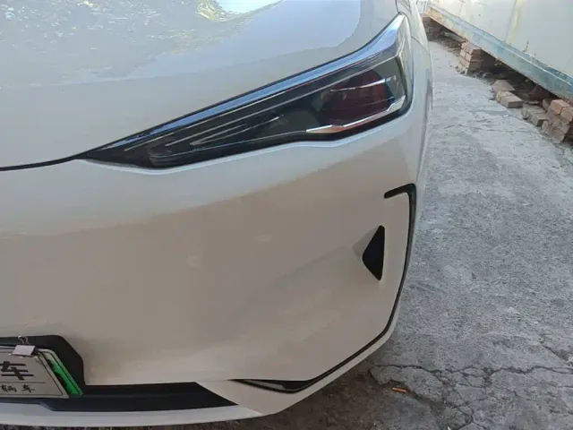 Geely Galaxy E5 — Фото автомобиля 23