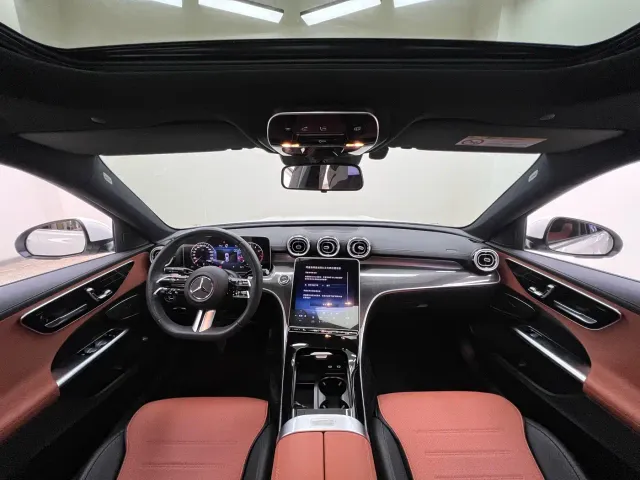 Mercedes-Benz C-Class — Фото автомобиля 6