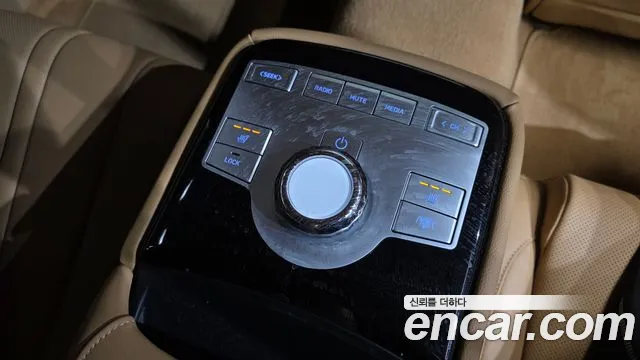 Genesis G80 Бензин 2.5 турбо AWD — Фото автомобиля 19