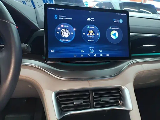 BYD Song PLUS — Фото автомобиля 12